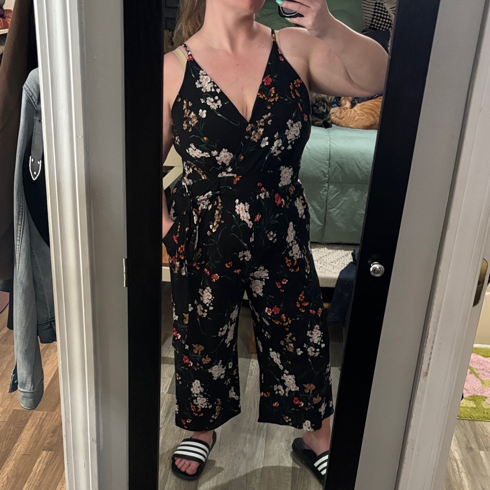 Kaileigh Black Floral V-Neck Tie-Waist Jumpsuit
